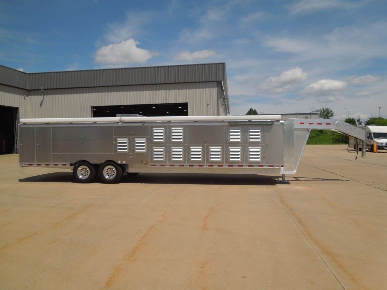 24 crate gooseneck with UTV pad